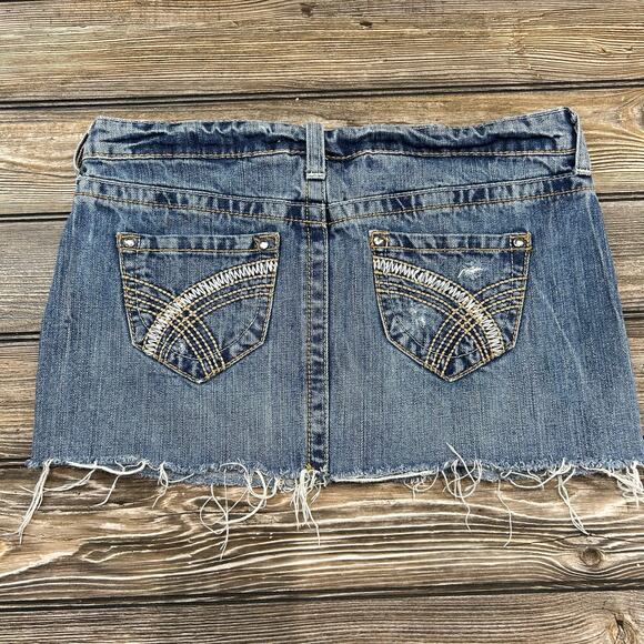 Low Rise Decree Mini Denim Skirt Size 5 - Picture 6 of 7